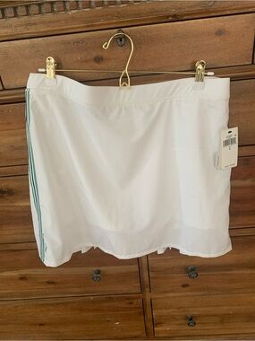 NWT Ralph Lauren Skort: White w/Green/Blue Side Stripe, Pleated Back, Pocket, L